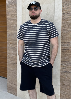 Футболка чоловіча в горизонтальну смужку бавовна синя