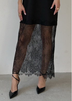 Вечірня сукня з мереживним подолом оверсайз чорна віскоза